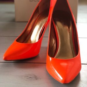 BCBGeneration Neon Orange Heels Sz 10